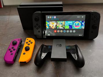Nintendo Switch met extra controllers aangeboden beschikbaar voor biedingen