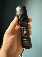 4 LED Korte golf uv lamp 255nm. Sterke lamp. Nieuwprijs 309€, Verzamelen, Mineralen en Fossielen, Ophalen of Verzenden