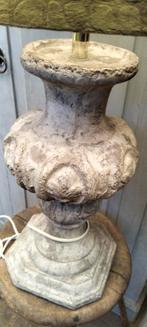 Zware betonnen balusterlamp balusters lamp met kap tafellamp, Huis en Inrichting, Lampen | Tafellampen, ., Ophalen of Verzenden