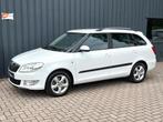 Skoda Fabia Combi 1.2 TSI Family AUTOMAAT!/KETTING VV!/CLIMA, Gebruikt, Zwart, Wit, Origineel Nederlands