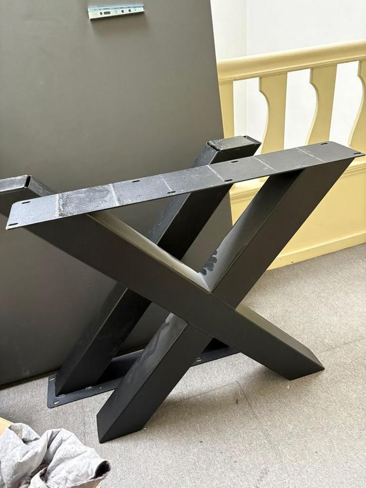 Zwarte Metalen Tafelpoten Kruis, Huis en Inrichting, Tafelonderdelen, Gebruikt, Tafelpoot, 50 tot 100 cm, Minder dan 50 cm, Rechthoekig