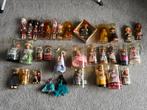 Oude klederdracht poppetjes (30+) en 1 molen, Verzamelen, Poppen, Ophalen, Gebruikt, Pop