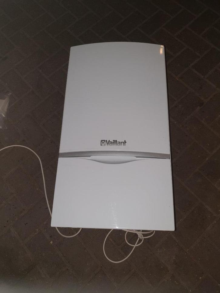 vaillant vcw 254/4-7 A-L VR combi ketel bouwjaar 2018, Doe-het-zelf en Verbouw, Verwarming en Radiatoren, Gebruikt, Cv-ketel of Combi-ketel