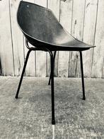 Pierre Guariche–Chaise Coquillage (Meurop) | 10 op voorraad, Ophalen of Verzenden, Zo goed als nieuw, Kunststof