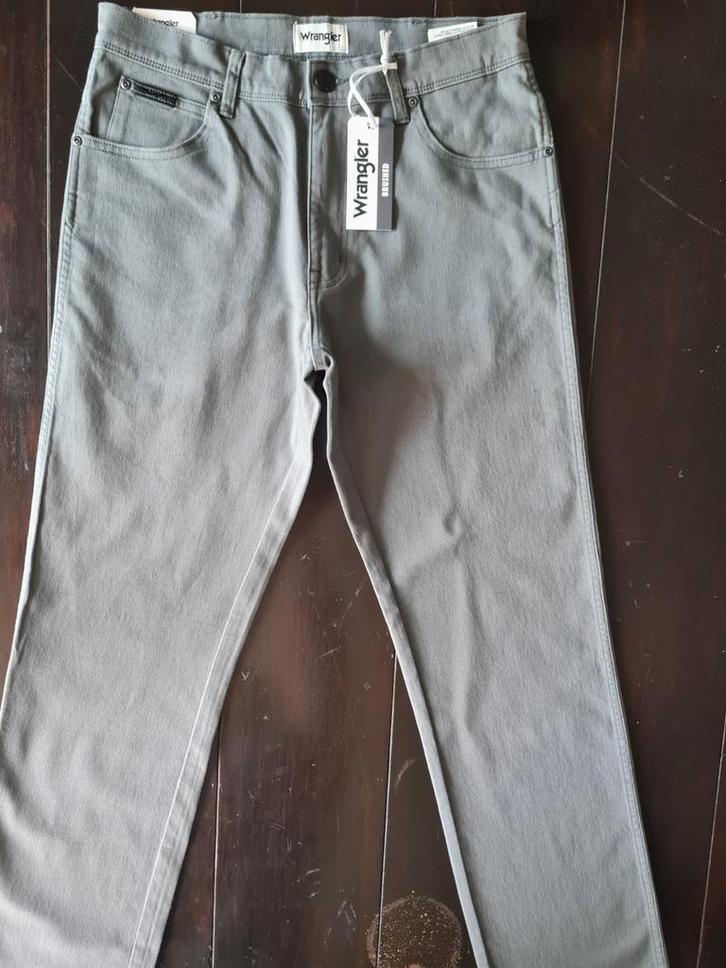 NIEUWE WRANGLER TEXAS ORIGINEEL STRAIGHT STRETCH JEANS 32/32, Kleding | Heren, Spijkerbroeken en Jeans, Zo goed als nieuw, W32 (confectie 46) of kleiner