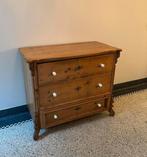 Antieke commode met prachtige details, Ophalen, Gebruikt, 50 tot 100 cm, Met lade(s)