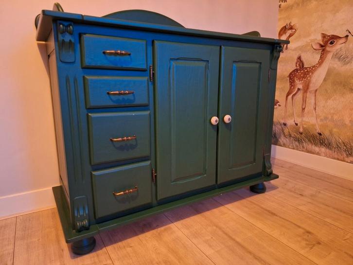 Groene vintage commode, Kinderen en Baby's, Kinderkamer | Commodes en Kasten, Gebruikt, 105 cm of meer, 100 cm of meer, 50 tot 70 cm