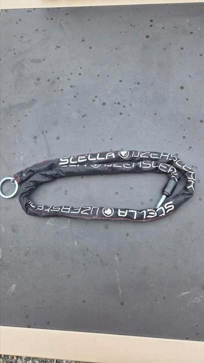 te koop ketting slot stella, Fietsen en Brommers, Fietsaccessoires | Fietssloten, Nieuw, Kettingslot, Ophalen of Verzenden