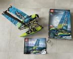 Lego Technic - Catamaran - 42105, Kinderen en Baby's, Speelgoed | Duplo en Lego, Ophalen of Verzenden, Gebruikt, Complete set