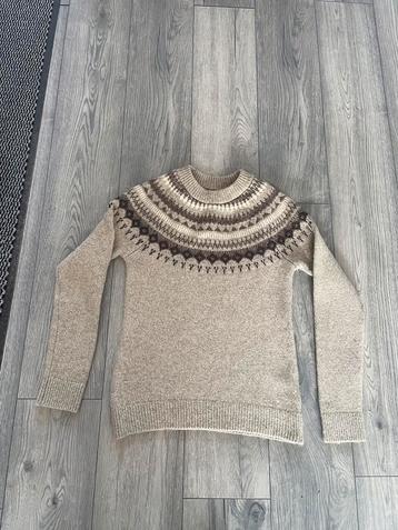 Mooie lichtbruine "Abercrombie&Fitch" Trui maat M beschikbaar voor biedingen