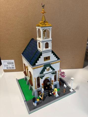 Lego kerk eigen creatie beschikbaar voor biedingen