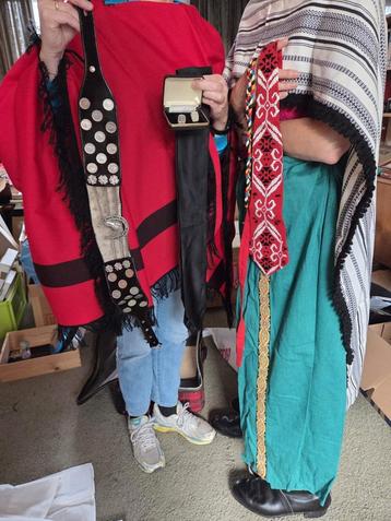 Authentieke Argentijnse kledingdracht. beschikbaar voor biedingen