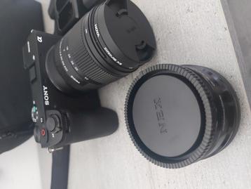 Sony A6700 body + Sigma 18-50mm F/2.8  + kitlens beschikbaar voor biedingen