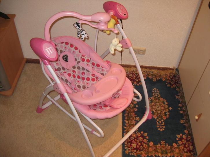Elektrische schommelstoel, Kinderen en Baby's, Wipstoeltjes, Gebruikt, Schommelstoel, Overige merken, Met gordel(s) of riempje(s)