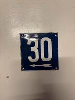 Huisnummer 30 (emaillle nummerbord), Antiek en Kunst, Antiek | Emaille, Ophalen of Verzenden