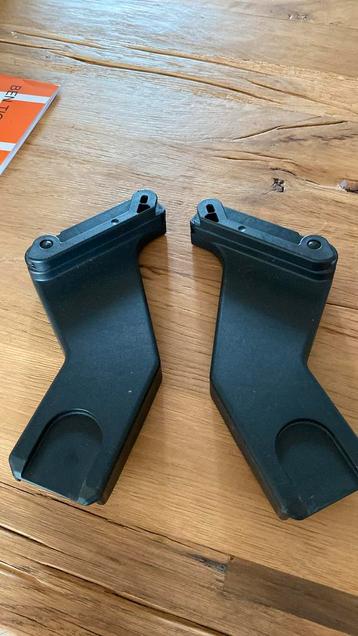 Adapter mutsy igo beschikbaar voor biedingen