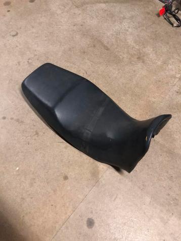 Yamaha TDM 850 1996-2001 zadel beschikbaar voor biedingen