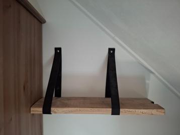 Wandecoratie of planken laten monteren in Zwolle beschikbaar voor biedingen