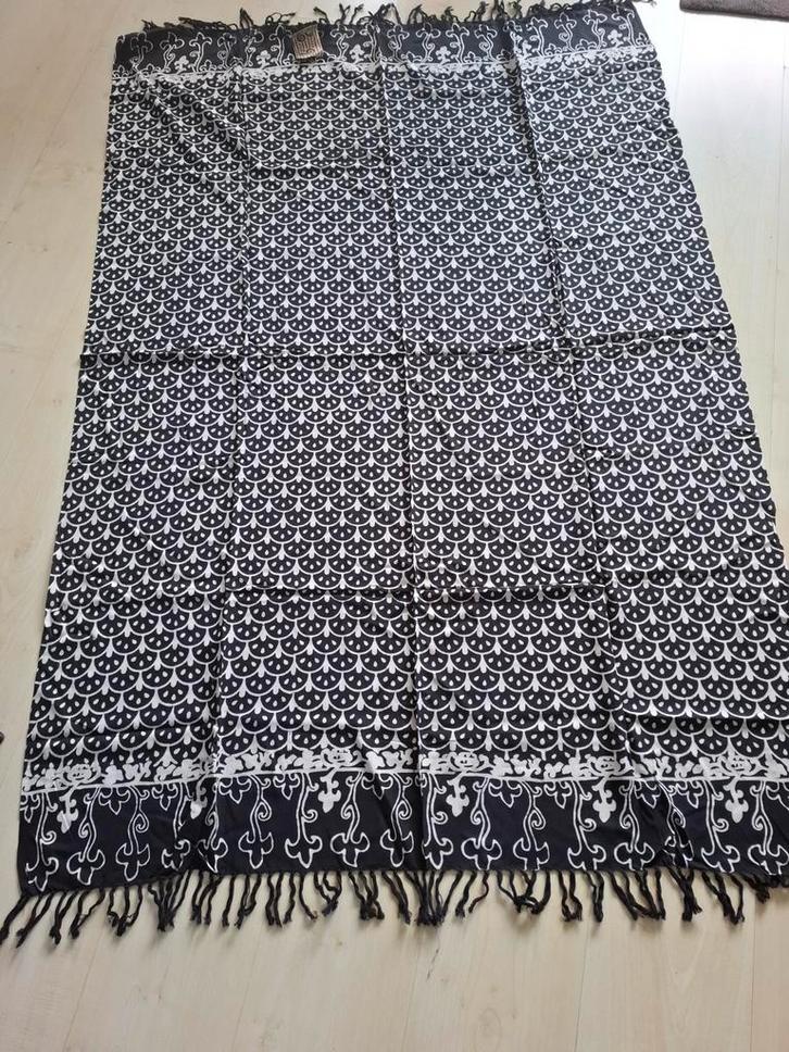 Nieuwe Batik Lap uit Indonesië - 110x160 cm, Huis en Inrichting, Stoffering | Tapijten en Kleden, Nieuw, 200 cm of meer, Rechthoekig