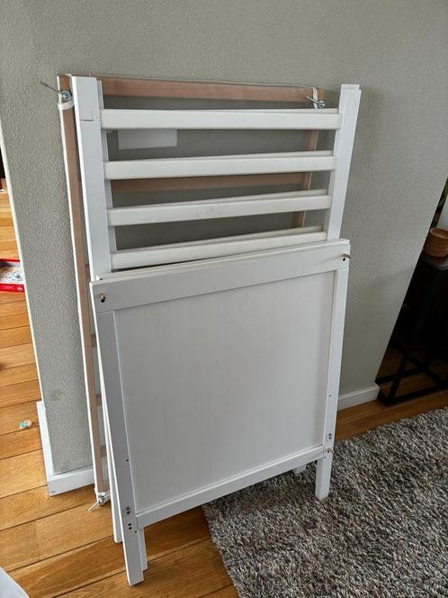 Ikea Sniglar babybed, Kinderen en Baby's, Kinderkamer | Bedden, Gebruikt, Minder dan 140 cm, Minder dan 70 cm, Lattenbodem, Matras