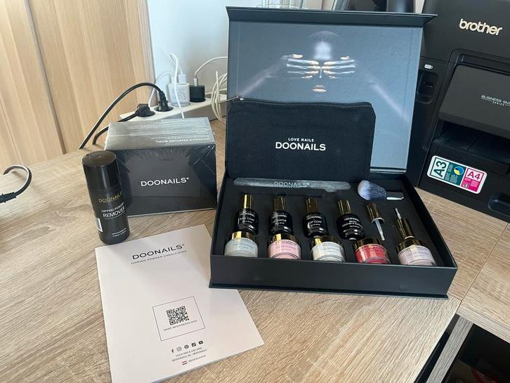 Doonails Dipping Powder Starterset, Sieraden, Tassen en Uiterlijk, Uiterlijk | Cosmetica en Make-up, Zo goed als nieuw, Toebehoren