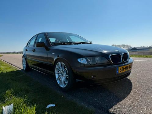 BMW 325i CIRCUITAUTO MET KENTEKEN! 2004 Zwart, Auto's, BMW, Particulier, 3-Serie, Benzine, Zwart, Ophalen