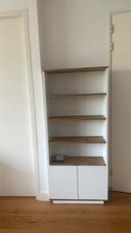 Boekenkast wit en hout, Huis en Inrichting, Kasten | Boekenkasten, Ophalen, Met deur(en), 50 tot 100 cm, Zo goed als nieuw