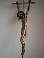 Oud koperen Jezusbeeld aan kruis - Zorsol 6, Ophalen of Verzenden