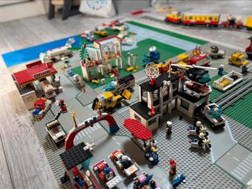 Complete stad - Legoland - 1985 tot 1991 beschikbaar voor biedingen