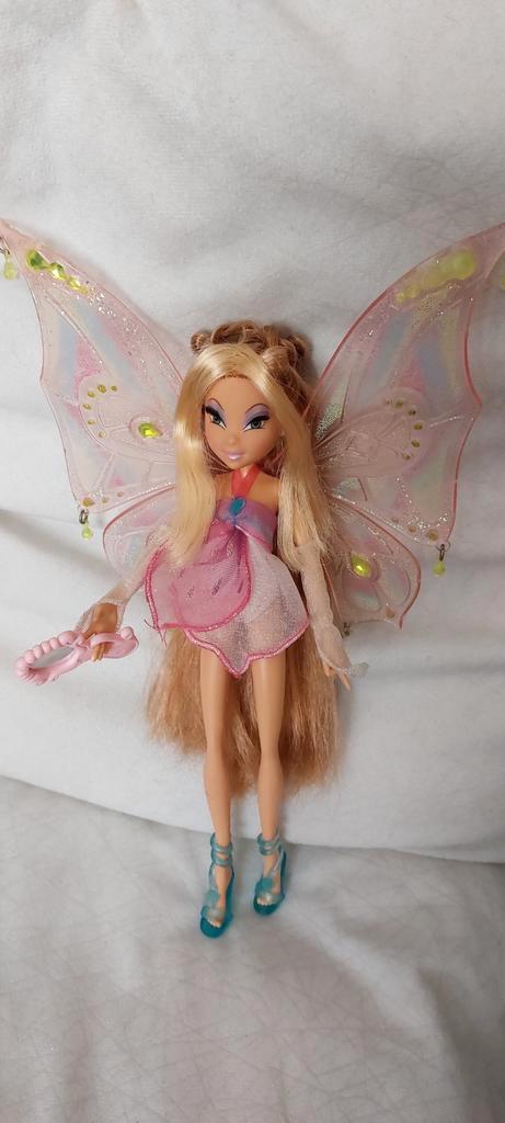 Winx flora enchantix barbie doll, Kinderen en Baby's, Speelgoed | Poppen, Zo goed als nieuw, Barbie, Ophalen of Verzenden