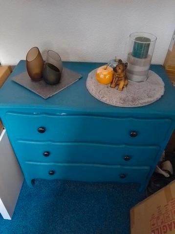 Lade kast in petrol blauw (gepimpt) beschikbaar voor biedingen