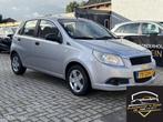 Chevrolet Aveo 1.2 16V LS 5drs lange apk boekjes aanwezig, Auto's, Chevrolet, Voorwielaandrijving, 1005 kg, Gebruikt, Aveo
