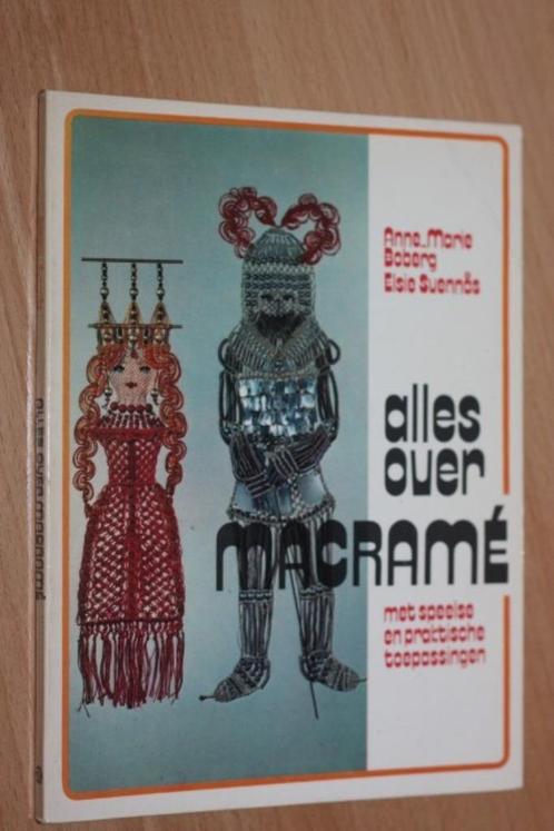 Alles over macrame c074, Boeken, Hobby en Vrije tijd, Gelezen, Overige onderwerpen, Ophalen of Verzenden