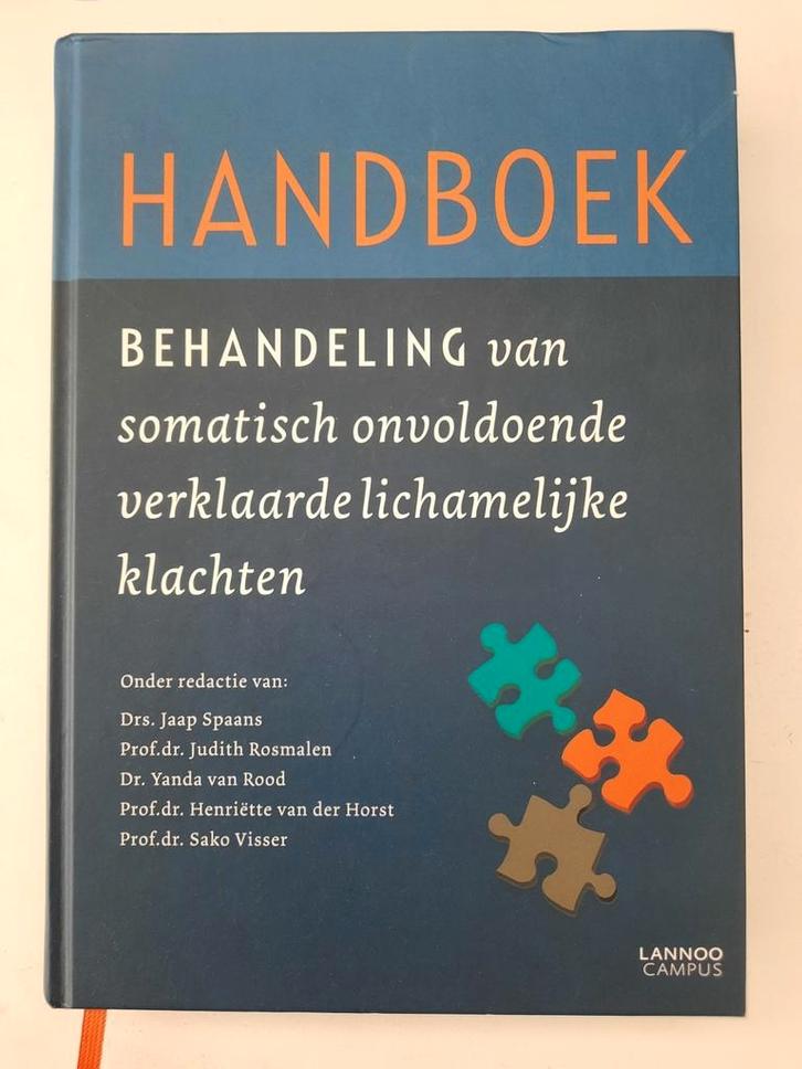 Handboek behandeling van somatisch onvoldoende verklaarde li, Boeken, Psychologie, Zo goed als nieuw, Ophalen of Verzenden