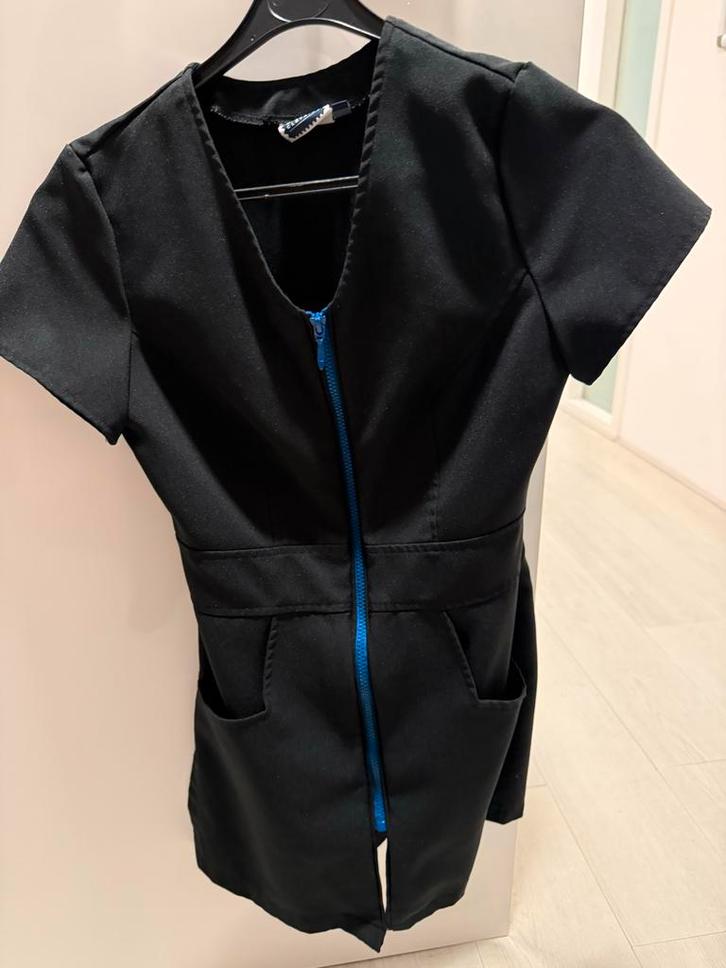 2x  € 20,- samen schoonheidsspecialiste pedicure/massage, Sieraden, Tassen en Uiterlijk, Uiterlijk | Gezichtsverzorging, Zo goed als nieuw