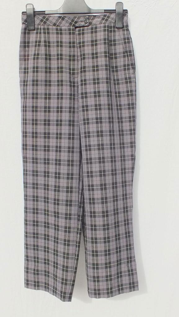 Grijs geruite damesbroek.Mt 38.Merk Canda, Kleding | Dames, Broeken en Pantalons, Zo goed als nieuw, Maat 38/40 (M), Grijs, Lang