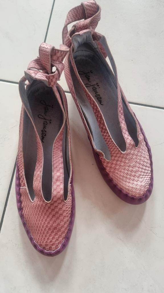 Jan Jansen Schoenen - Roze/Paars - Maat 41, Kleding | Dames, Schoenen, Zo goed als nieuw, Instappers, Roze, Ophalen of Verzenden