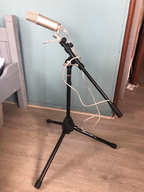 Innox Studiomicrofoon met Standaard, Muziek en Instrumenten, Microfoons, Gebruikt, Studiomicrofoon, Ophalen
