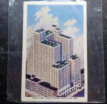 Oude ansichtkaart Henry Hudson hotel New York Dexter Press beschikbaar voor biedingen