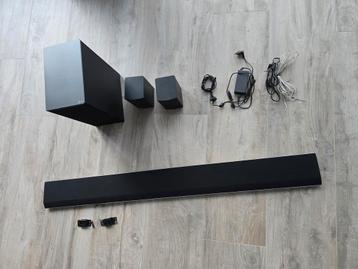 LG Soundbar LG DSG10TY plus de LG SPT8-S Achterspeakers beschikbaar voor biedingen
