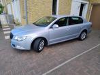 Skoda Superb 1.8 TSI 118KW 168kms Trekhaak  Hatchback, Auto's, Skoda, Voorwielaandrijving, 74 €/maand, 4 cilinders, 700 kg