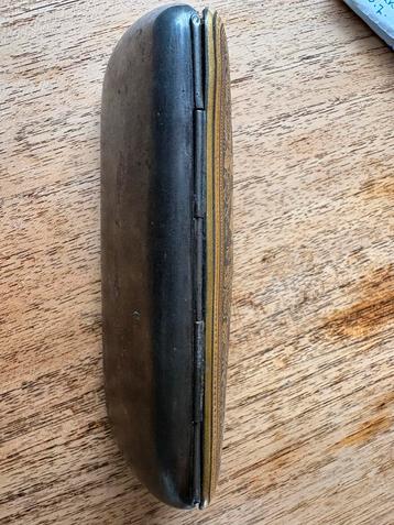 Zeldzame VOC brillenkoker Batavia + Pince-nez beschikbaar voor biedingen