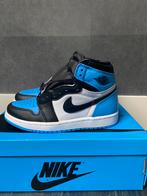 Air Jordan 1 High OG “UNC Toe” Maat 35,5, Nike Air Jordan, Blauw, Nieuw, Ophalen of Verzenden