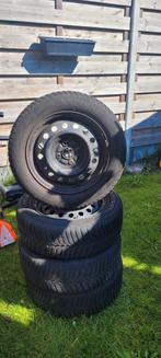 Vredestein winterbanden 15inch steekmaat 4x100, Ophalen