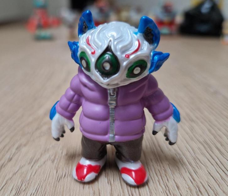 Designertoy Gyaromi - Japanse import vinyl artist gacha, Verzamelen, Poppetjes en Figuurtjes, Nieuw, Ophalen of Verzenden