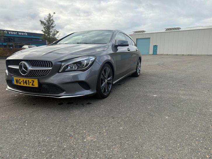 Mercedes-Benz CLA 1.6 Cla180 90KW Sh.br. 7G-DCT 2017 Grijs, Auto's, Mercedes-Benz, Particulier, CLA, Adaptive Cruise Control, Airbags