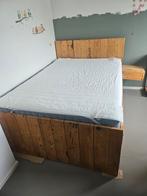 Steigerhout bed (140cm) met lade en nachtkastje, Ophalen, Eenpersoons, Steigerhout, Zo goed als nieuw