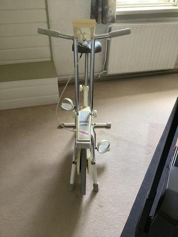 tunturi hometrainer vintage beschikbaar voor biedingen