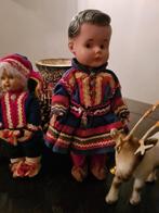 Poppen uit Lapland met 2 rendieren klederdracht poppen, Ophalen of Verzenden, Zo goed als nieuw