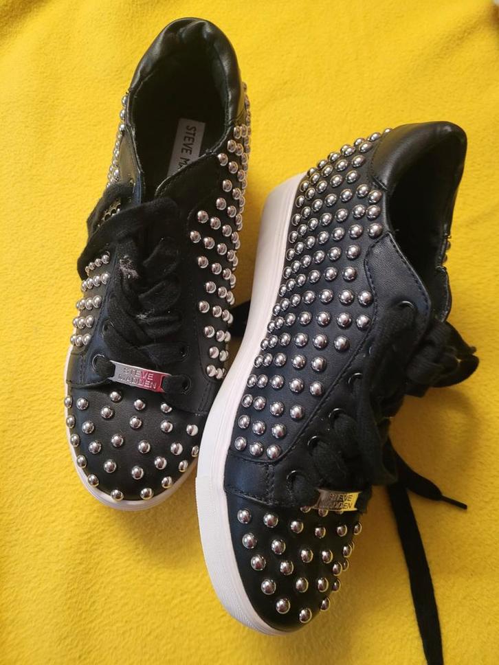 Steve Madden Sneakers - Maat 38 - Nieuw!, Kleding | Dames, Schoenen, Nieuw, Sneakers of Gympen, Zwart, Ophalen of Verzenden